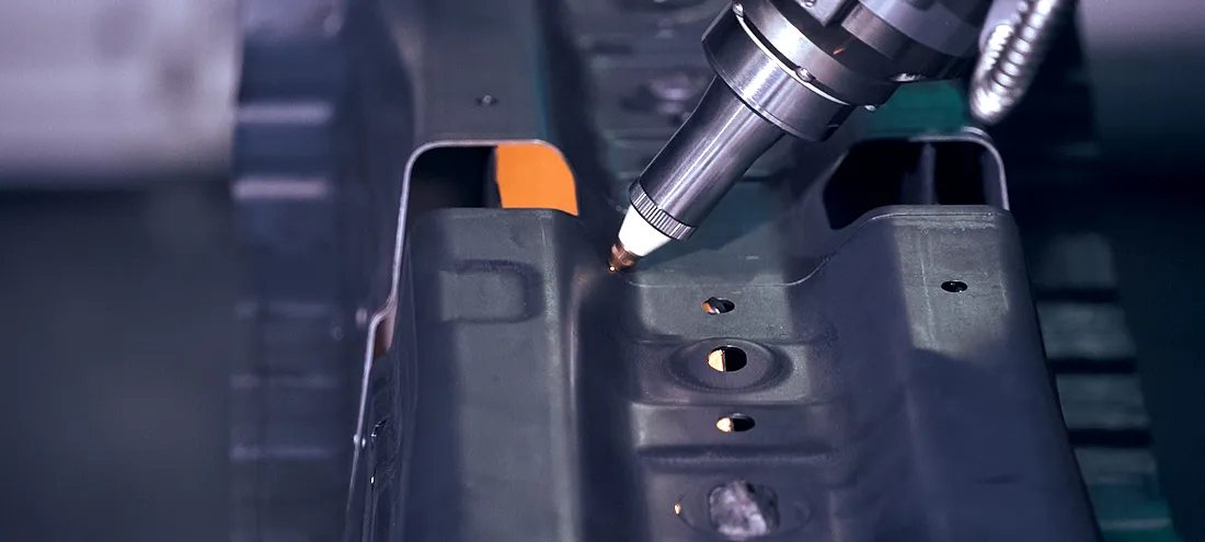 레이저 절단.webp